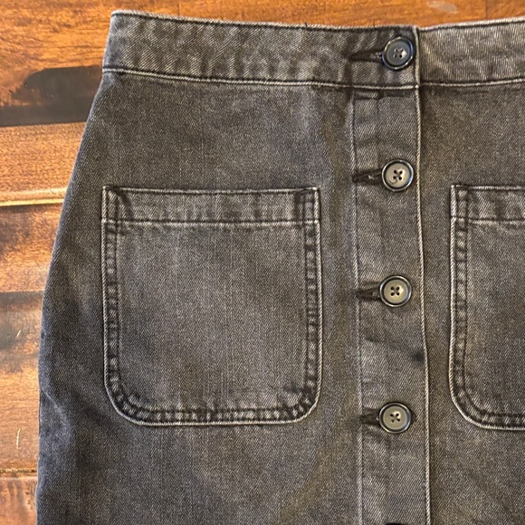 We The Free Charcoal Button-Front Mini Skirt - Picture 3 of 6